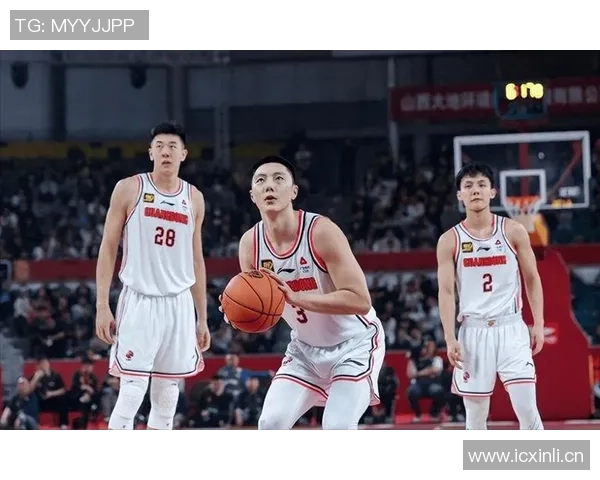 胡明轩昨夜三分雨下生涯新高40分助队止颓展现全能表现