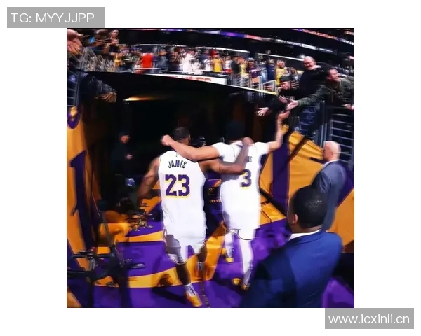 擎天白玉柱强势回归浓眉大帝狂砍32分13板助球队重拾胜利信心