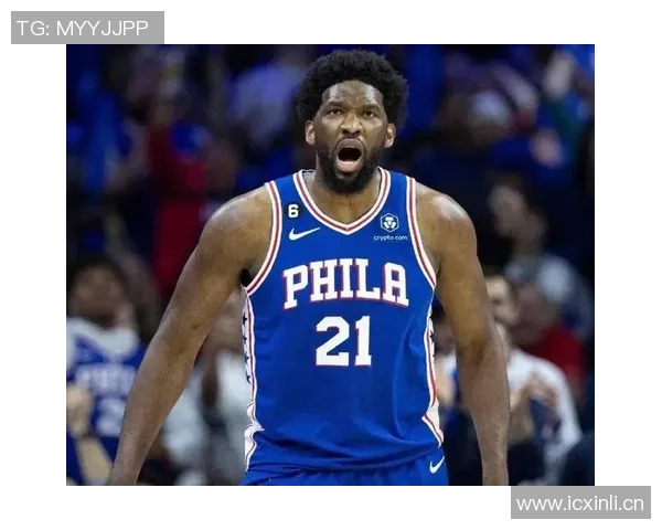 恩比德半场表现出色10投7中砍下19分助力球队进攻火力全开